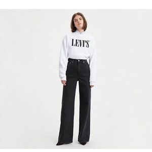 Levi’s Ribcage Wide-Leg jeans :)